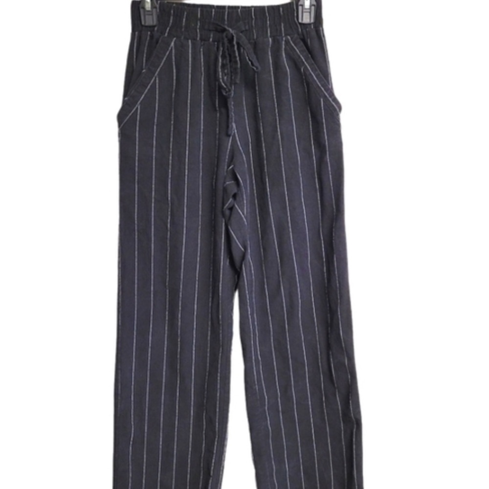 Junior’s Sienna Sky Size Medium Striped Pants